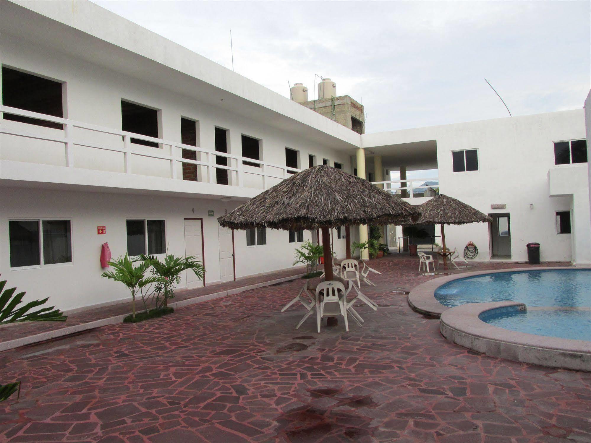 Hotel Albatros Palace Manzanillo Extérieur photo