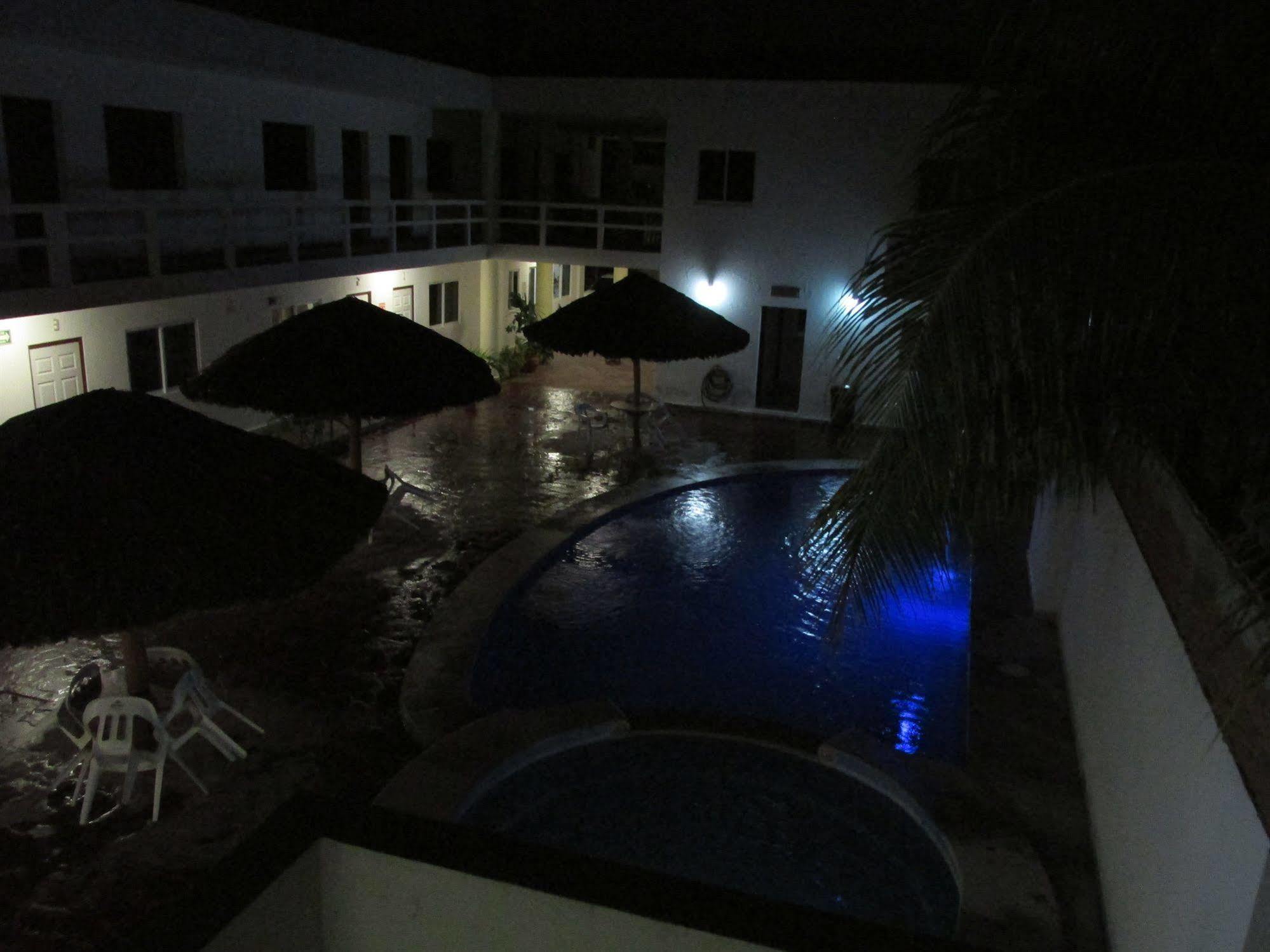 Hotel Albatros Palace Manzanillo Extérieur photo